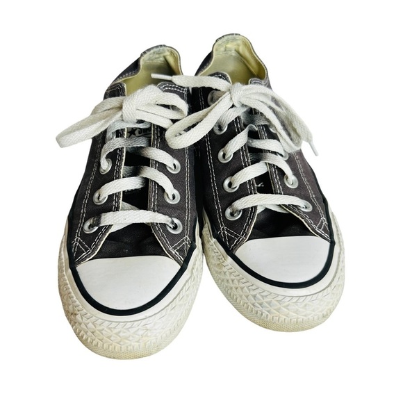Converse Chuck Taylor Gray Low Top Sneakers Women’s 5.5 Men’s 3.5 Unisex - Picture 1 of 10